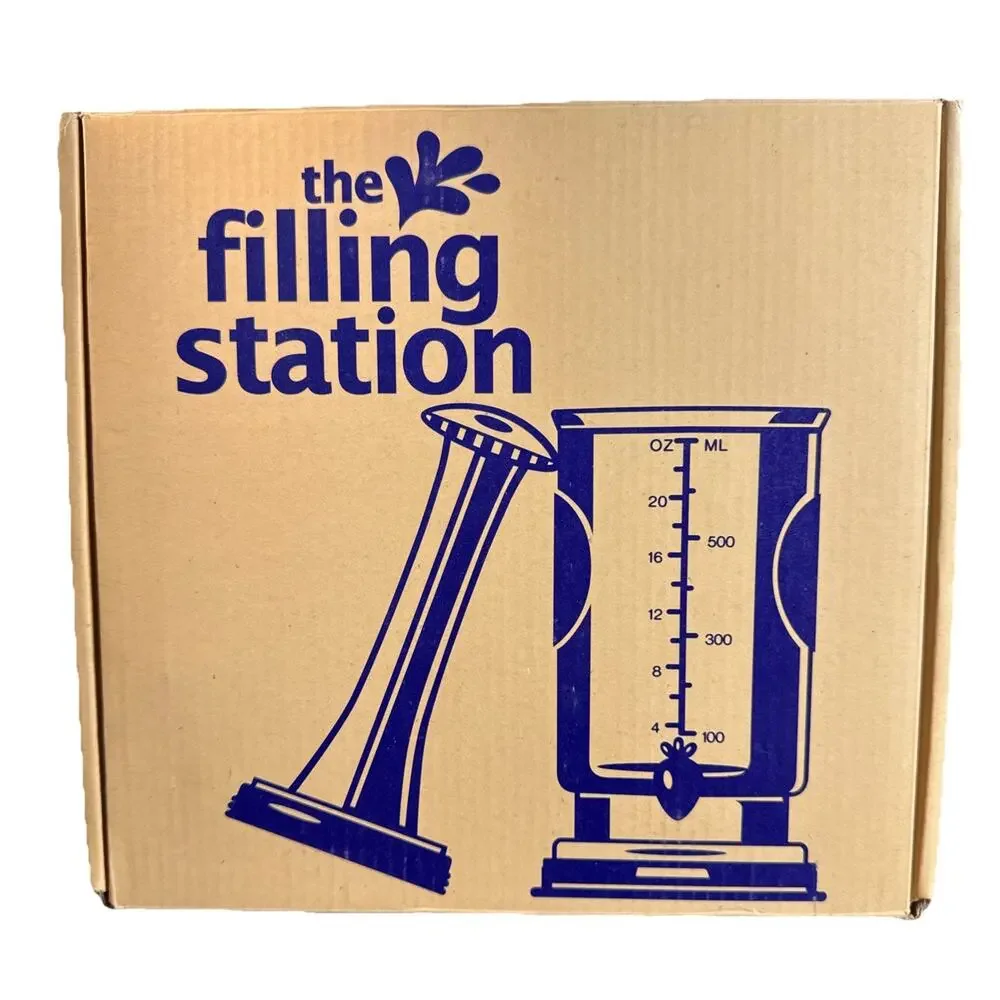 Squooshi Filling Station Baby Food Pouch Maker with 6 Reusable Pouches With Lids